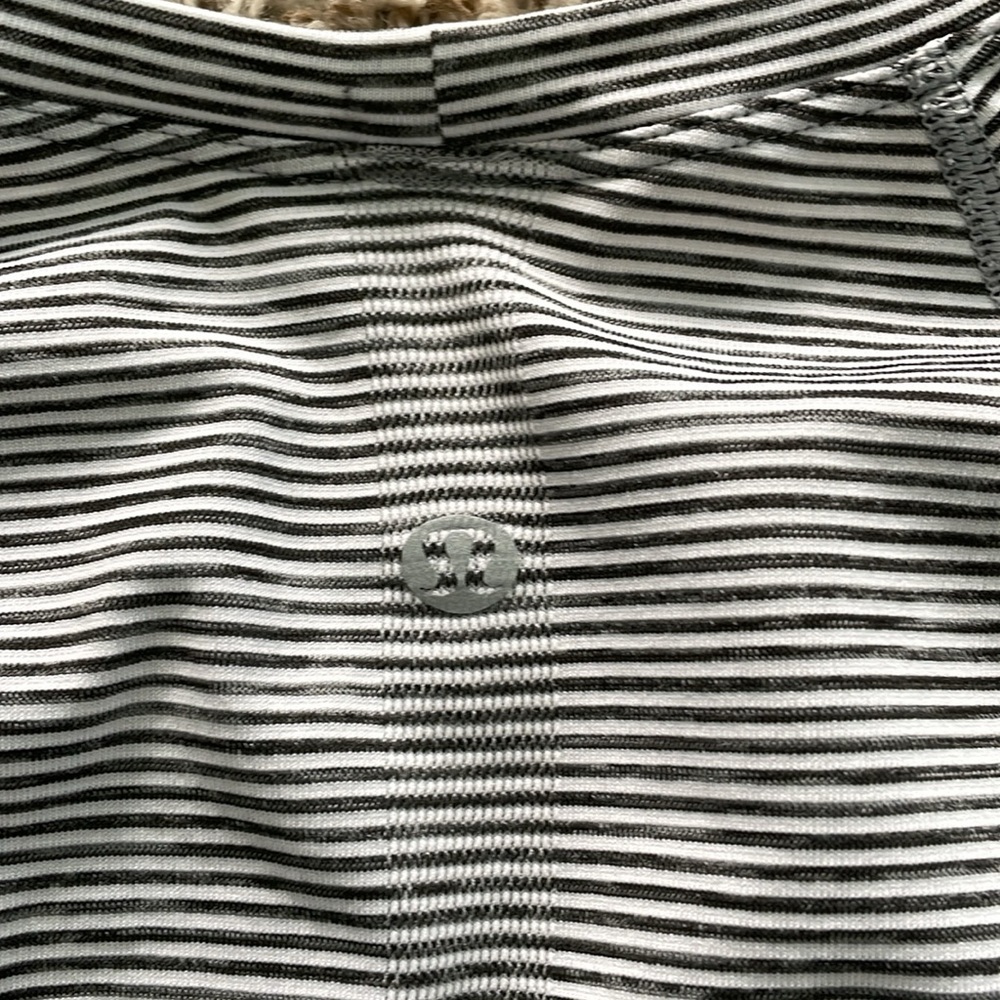 Lululemon Swiftly - image 4